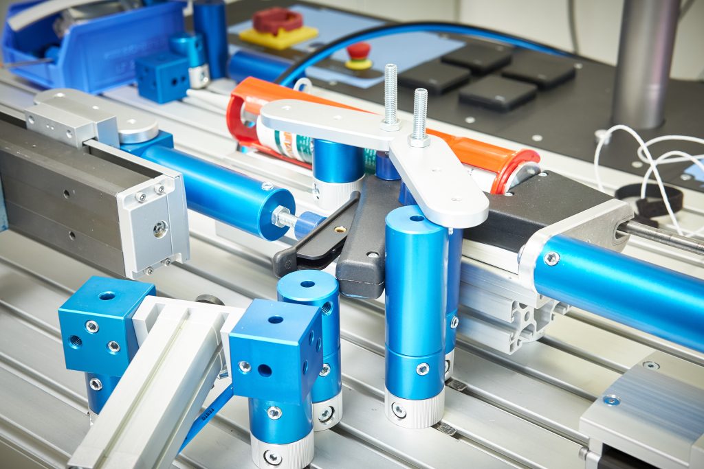 Prüfaufbau mit SMARTTESTER® MECHANICS