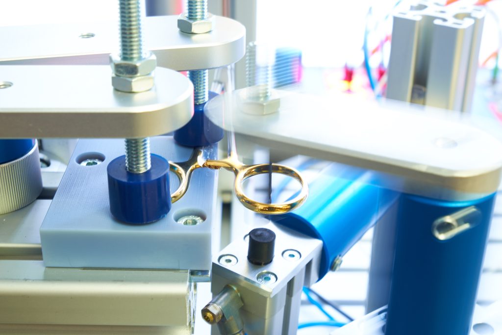 Prüfaufbau mit SMARTTESTER® MECHANICS